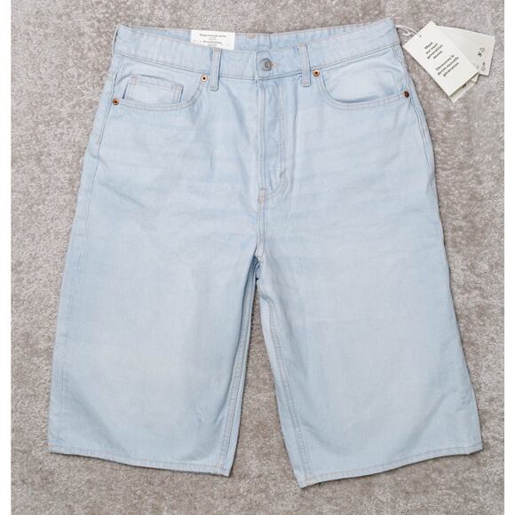 H&M Baggy Loose Fit High Waist Blue Denim Bermuda Shorts Womens Size 8 NWT - Picture 1 of 12